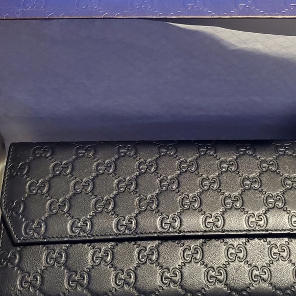 Wallet - Picture 1 of 5